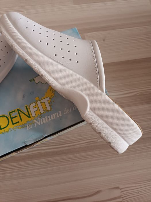 Работни дамски чехли