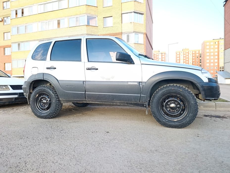 Продам ниву Шевроле