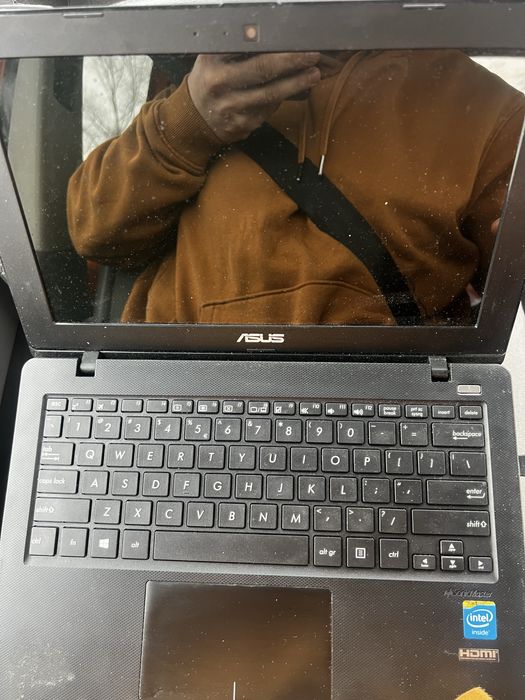 Laptop asus notebook x200m