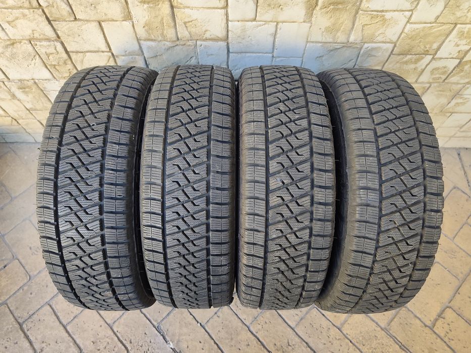 Зимни гуми LASSA 205/65R15C 205/65/15C