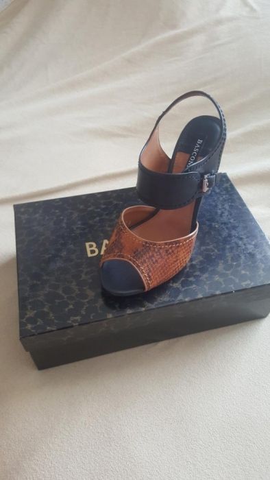 Босоножки Новые Basconi