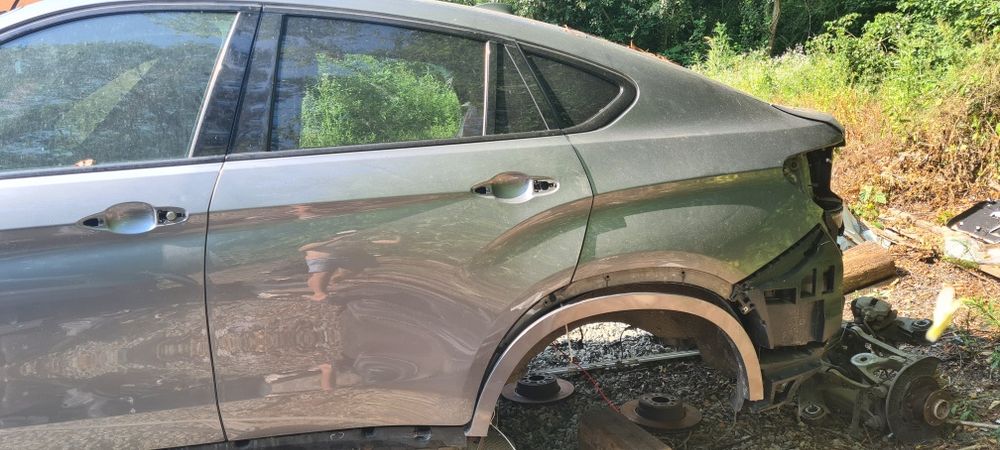 Aripa spate bmw f16 x6