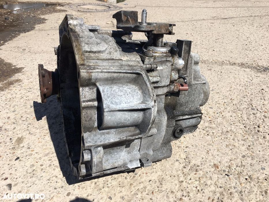 Cutie Viteze Manuala 6 Trepte Impecabila Fara Joc Audi A3 8P 2.0TDI BKD BKP