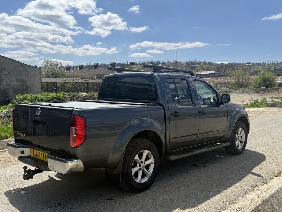 Vand Nissan Navara 2012 euro 5 motor 2.5 fara probleme