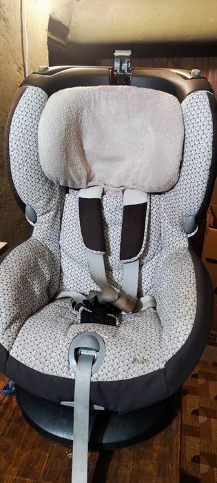 Столче за кола Maxi cosi 9 - 18