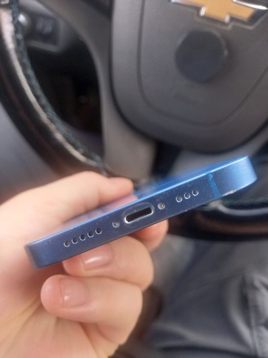 IPhone 13 продам