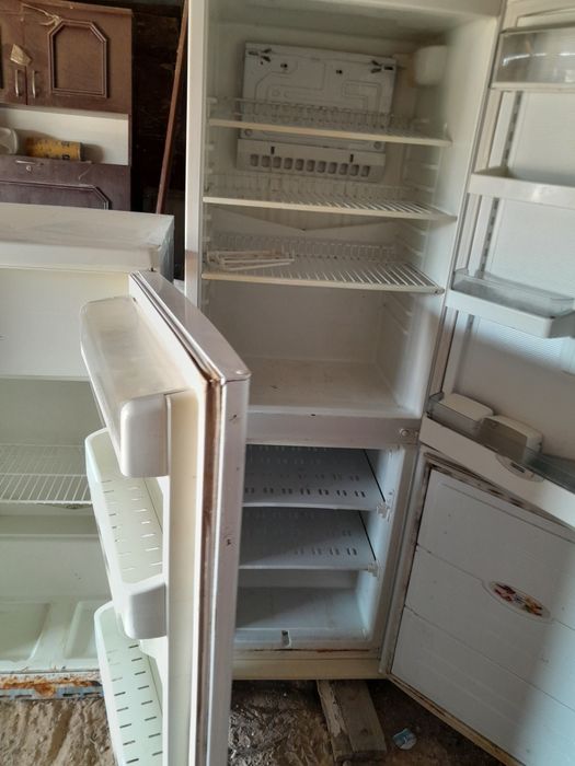 Осы холодильниктер сатылады .