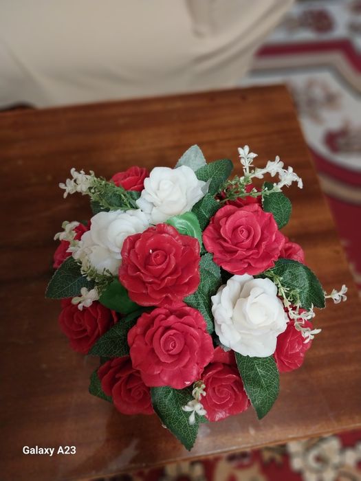 Sovundan yasalgan buket gullar