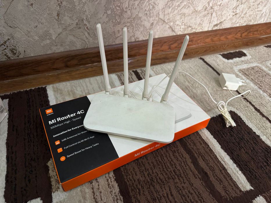 Xiaomi Mi Router 4C Wi-Fi роутер 300 Mbps