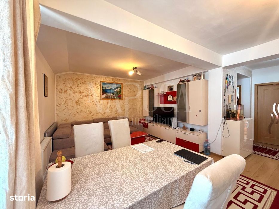 Apartament 3 camere de vanzare in Terra, Floresti