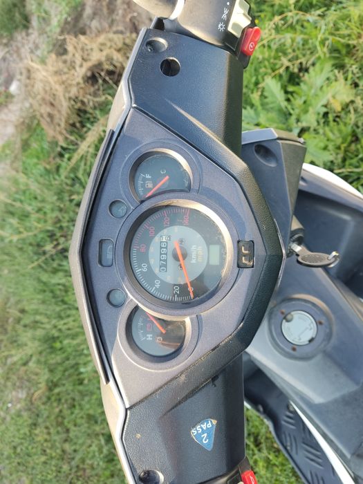 Продам скутер Galaxy