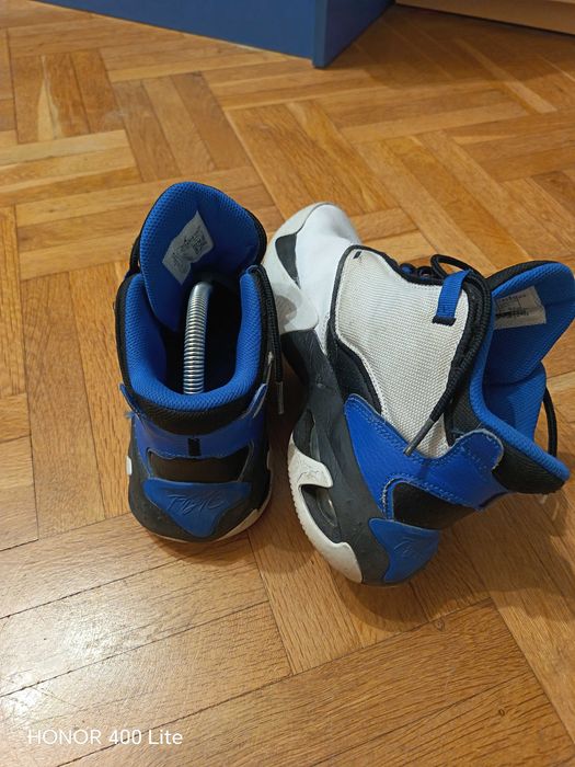 Nike Air Jordan Max Aura 4, номер 37,5