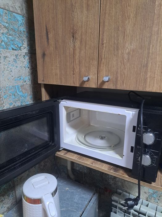 Продам микроволновку