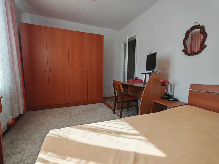 Apartament ultracentral Decebal, parcare,   2 balcoane, caramida, izolat