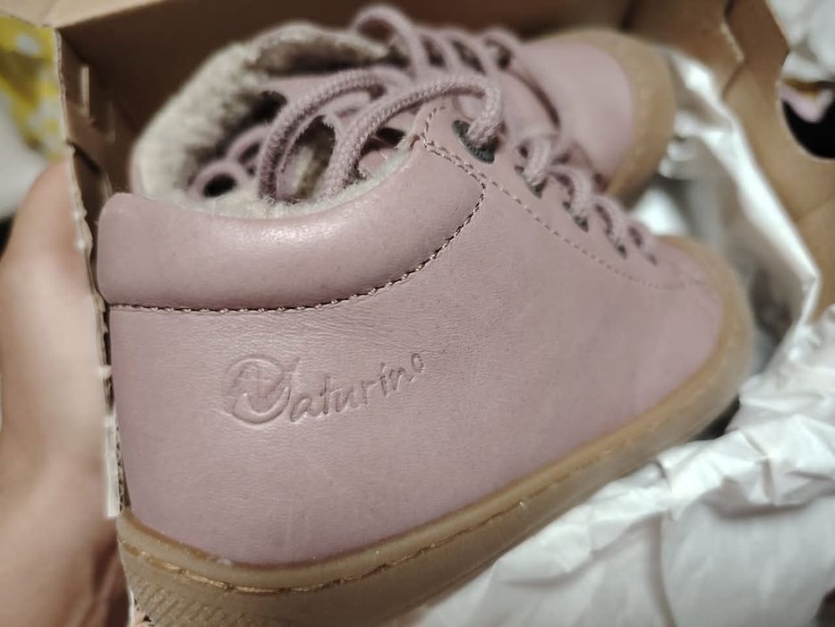 Боси Naturino зимни обувки с вълна, кожени