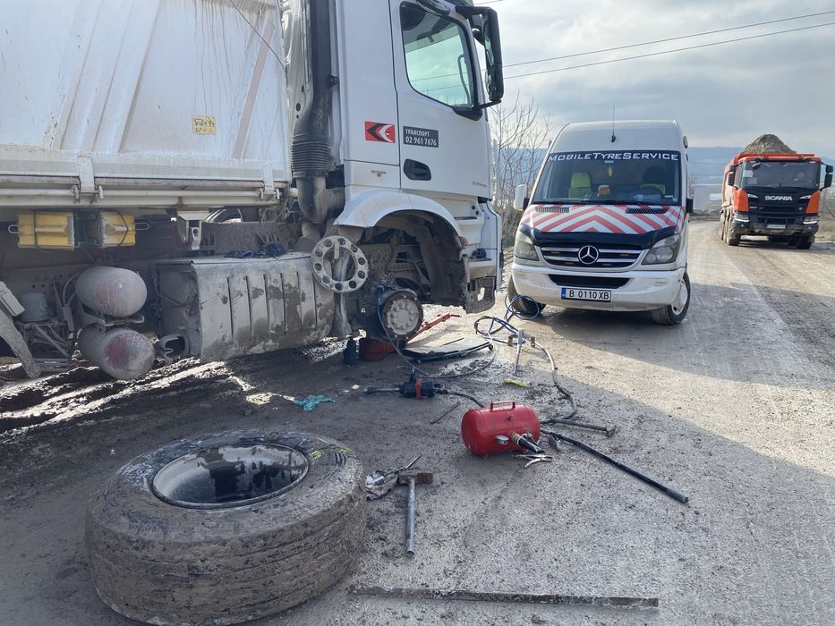 Мобилен Сервиз Гуми 24/7 Mobile Tyre Servicе