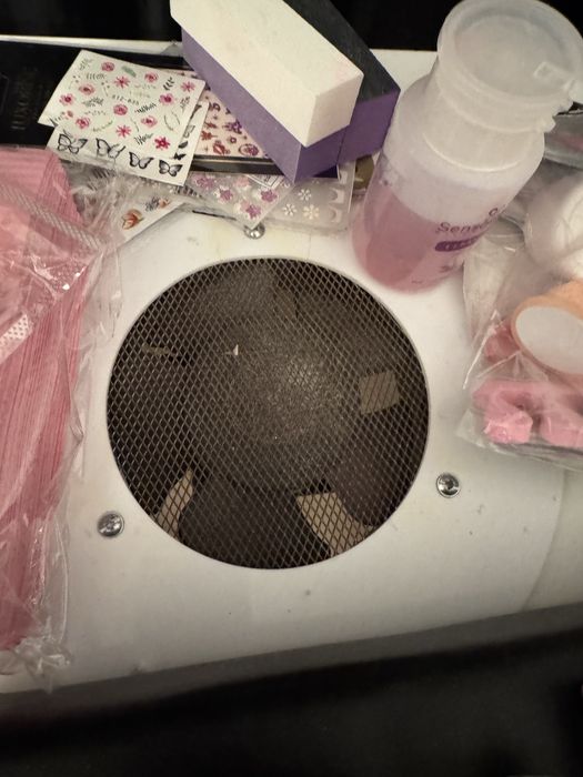 Vand masa manichiura