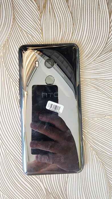 HTC   U11 plus , mufa C  ,culoare Black  ,cadouri