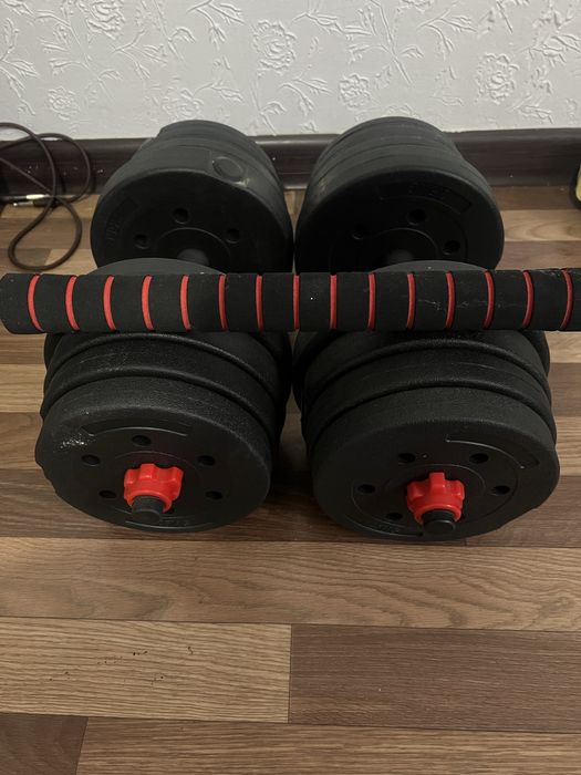 Продам гантели в хорошем состояние новые
