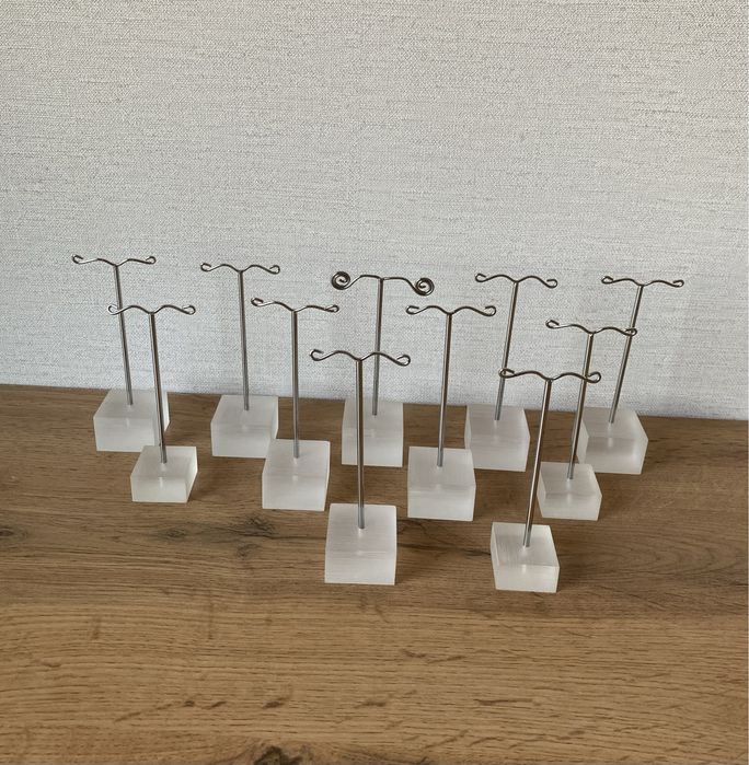 Стойки для украшений