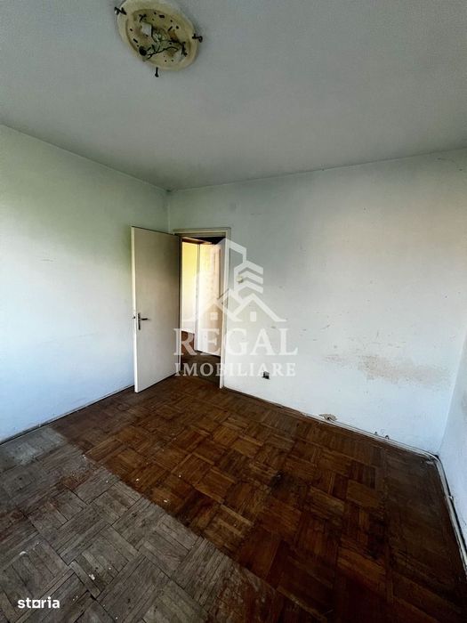 Apartament cu 2 camere și balcon mare, Micro 3 – pregătit ptr renovare