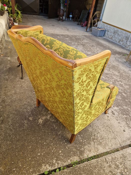 Страхотно антикварно кресло Queen Anna