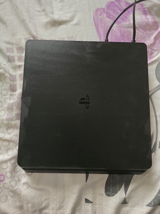 Ps 4 slim 1tb cu 15 jocuri