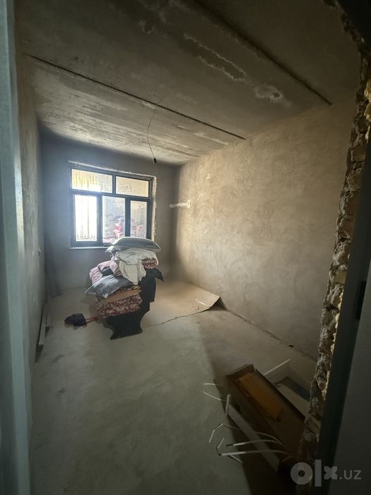 Uy sotiladi 1 xonali 2 xona qilingan manzil gorgaz 6-hambom ruparasida