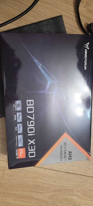 placa defecta Minisforum BD790i X3D noua , pentru dezmembrat
