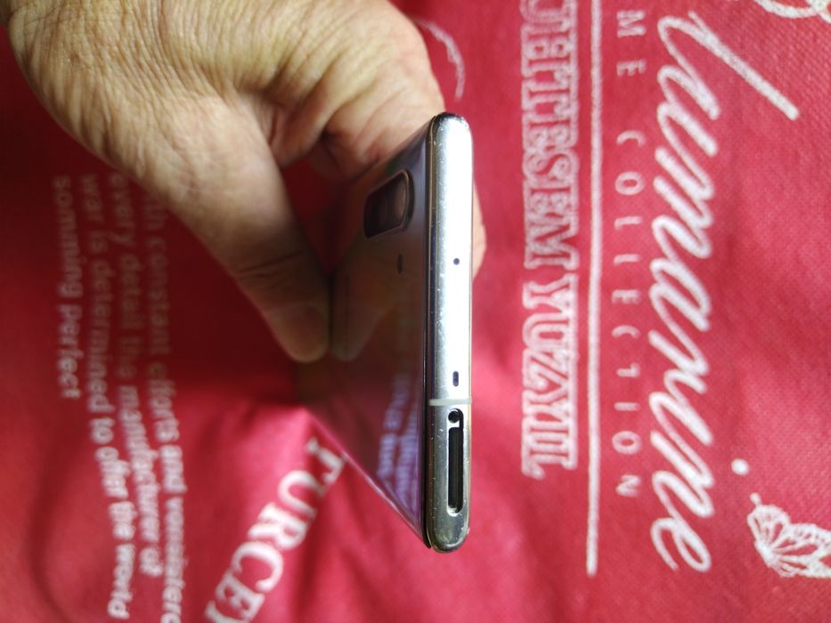 Продаю Samsung Note 10 на запчасти