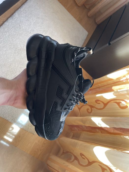 Versace chain reaction negru 40 alb 41