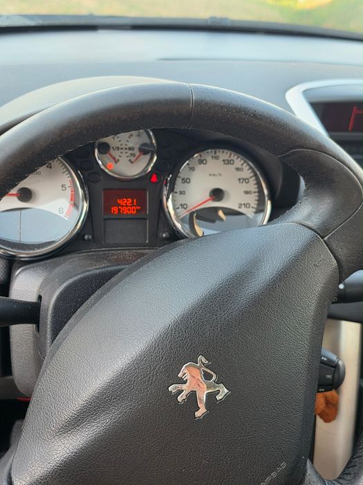Vând Peugeot 207SW an 2011