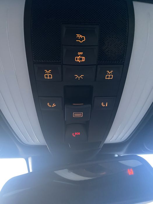 Mercedes-Benz E550 V8 4MATIC AMG PACK