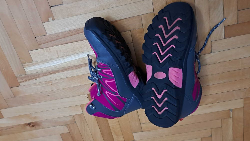 Vand ghete nr 38-39, culoare roz