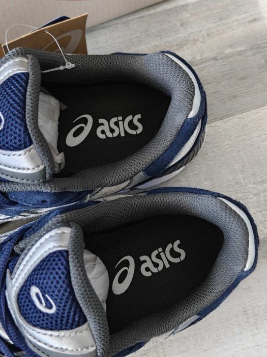 Маратонки Asics gel nyc