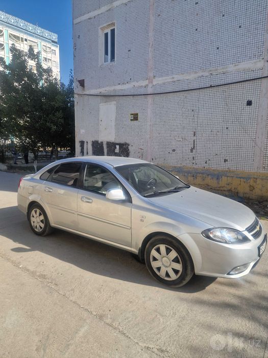 Jentra 2015 yil. 320.000 probeg. Kraska bagaj bn kriloda.