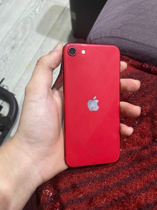 iPhone  SE 2020