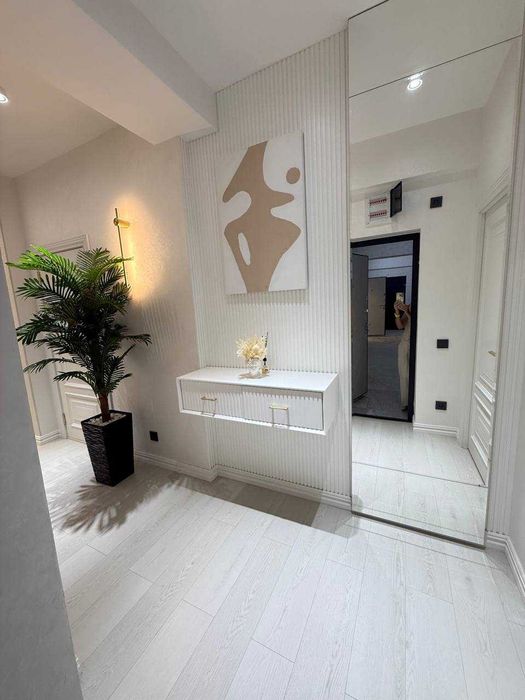 Продаётся 3-х комнатная квартира ул Махтумкули