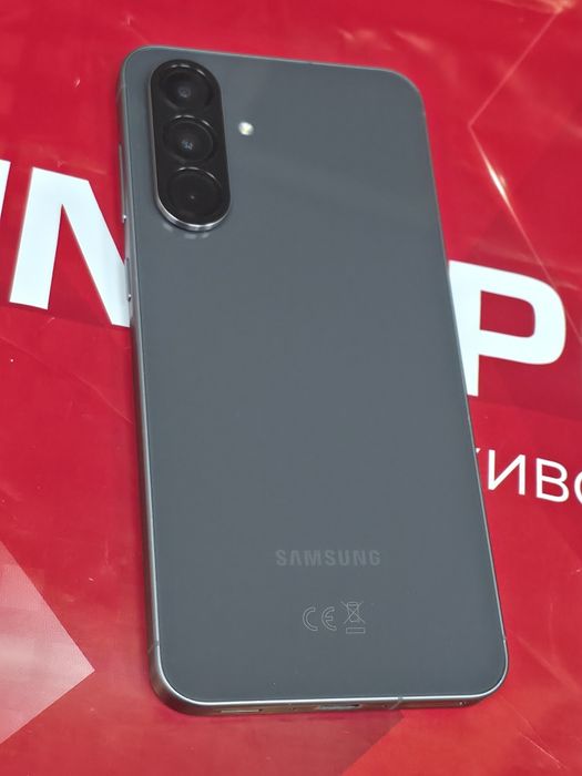 ***128GB Samsung A56 5G Гаранция Технополис 2028г. Graphite / Сив / Черен
