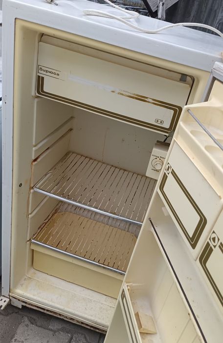 Холодильник продаю