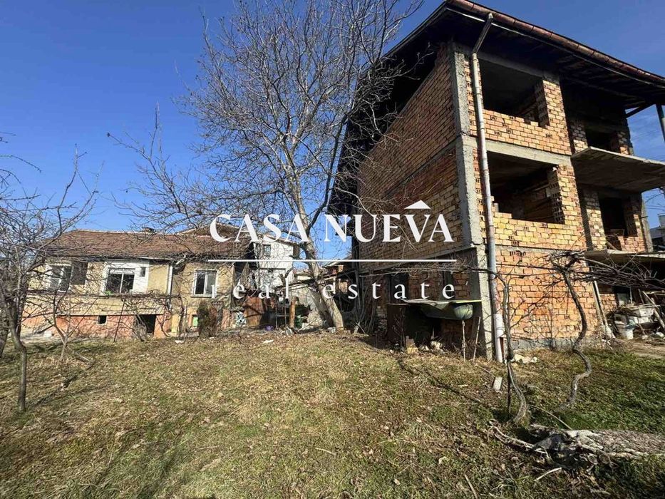 Къща в гр.Перник, кв.Църква