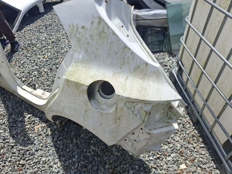 Aripa stanga spate toyota corolla hasbach model 2019-2026