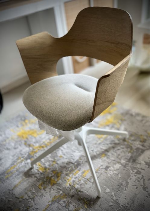 Scaun birou ikea lemn ca nou