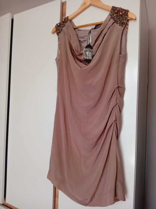 100% silk Нова рокля