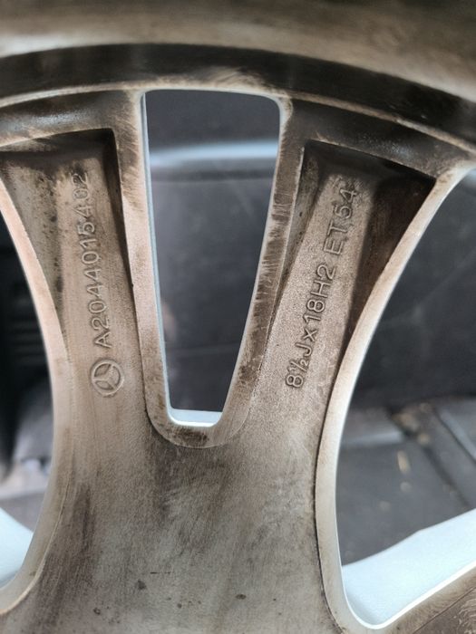 18 цола джанти с гуми Спорт пакет от Mercedes W204