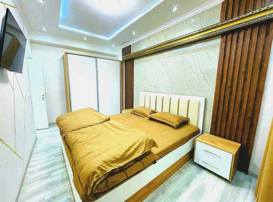 Сдаётся прекрасная 2х-комн квартира в самом центре города | Ц-1