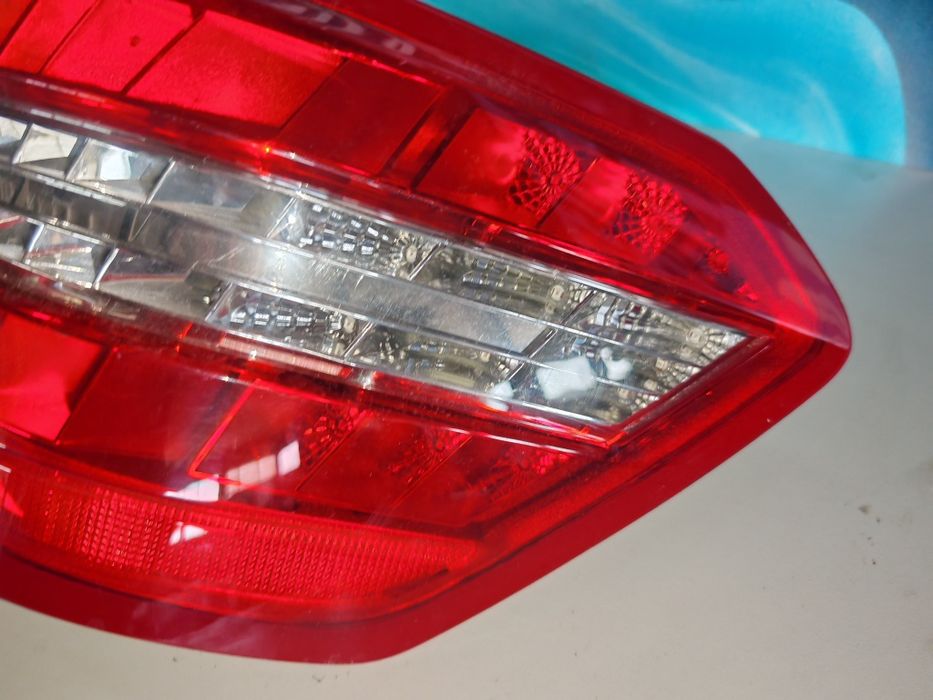 Десен стоп за Мерцедес w212 sw