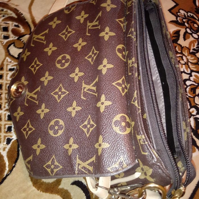 Продам сумку б/у