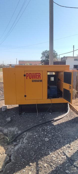 Дизель-генератор сотилади