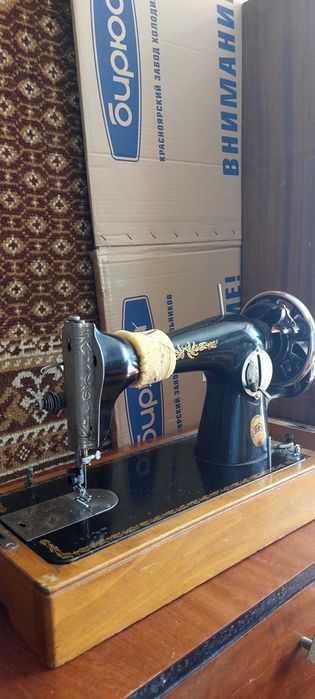 Швейная машинка ПМЗ